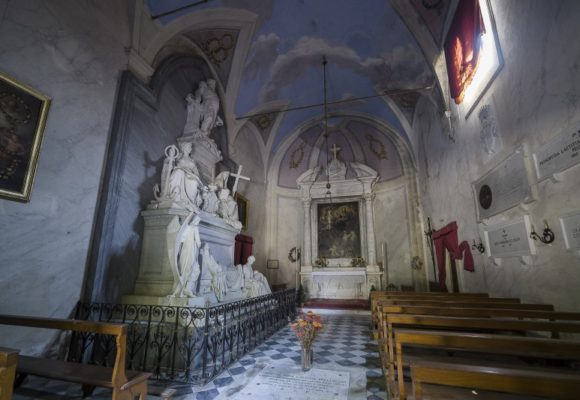 Interni Cappella di San Francesco Saverio, Villa Reale